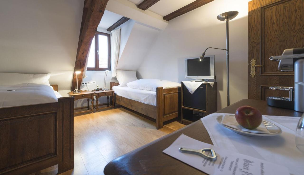 Hotel Ochsen Post Tiefenbronn Esterno foto